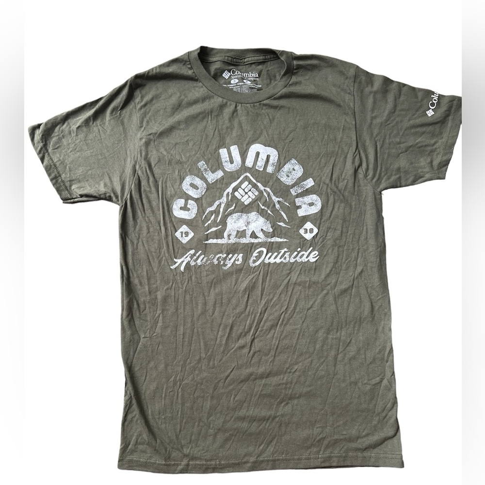 Men’s Columbia short sleeve t shirt mossy green men’s size small